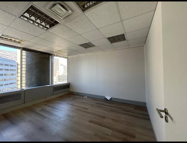 355M² OFFICE TO LET IN CAPE TOWN CITY CENTRE
